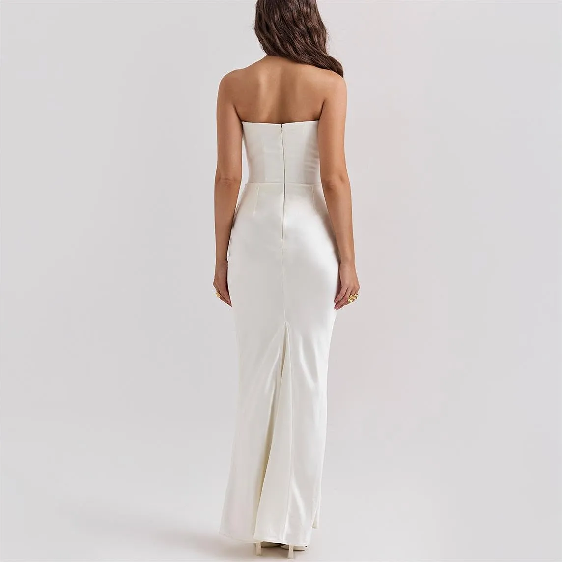 Catalpalev Women's Sexy Fishbone Plunge Slim Backless Temperament Velvet Gowns Bridesmaid Dresses Prom Dresses