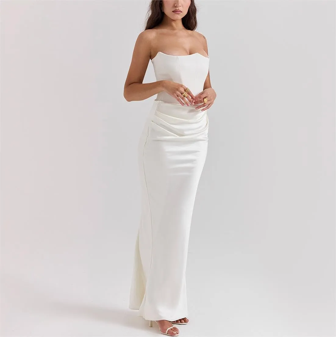 Catalpalev Women's Sexy Fishbone Plunge Slim Backless Temperament Velvet Gowns Bridesmaid Dresses Prom Dresses